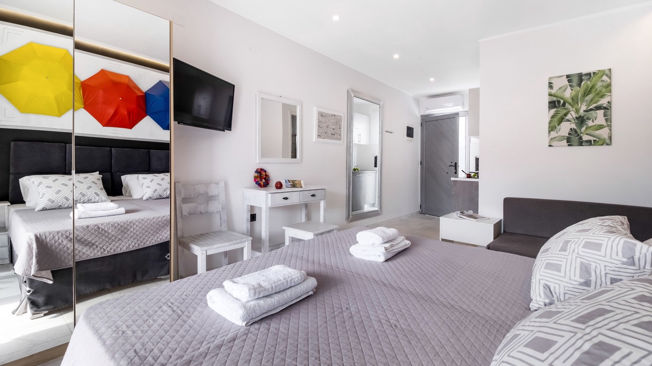 Photo of Bedroom in Geni