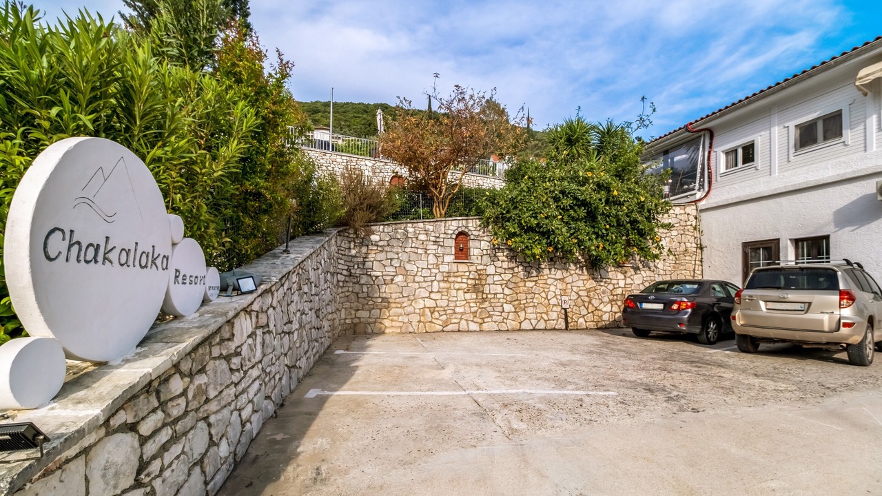 Photo of Outdoor in Geni