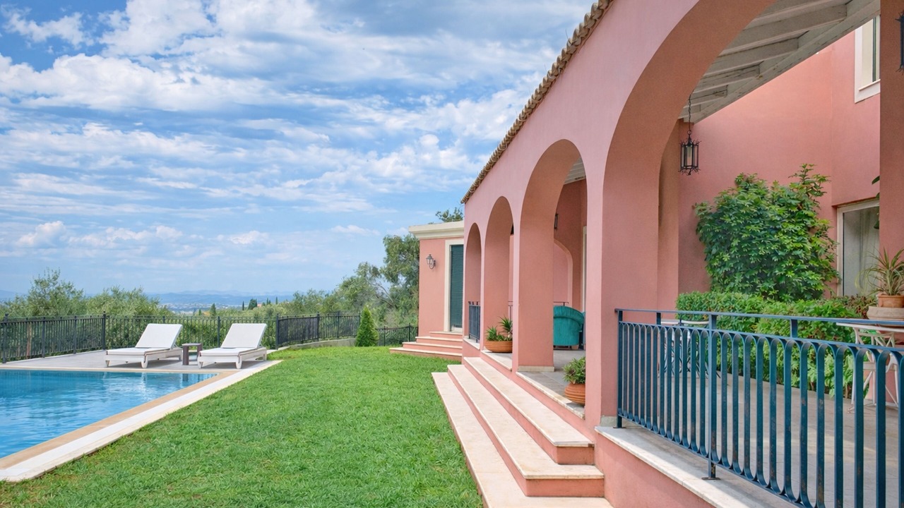 Photo of Outdoor in Perama