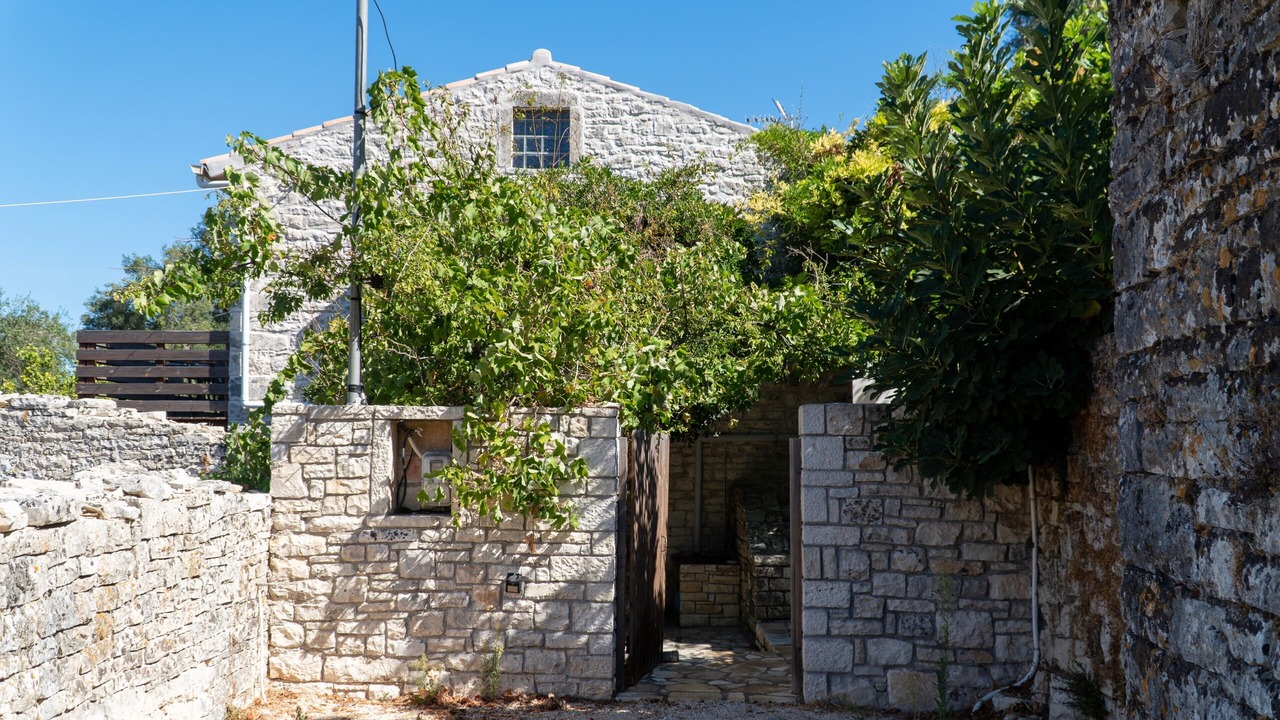 Photo of Outdoor in Makratika
