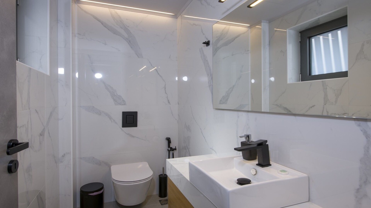 Photo of Bathroom in Kalathas