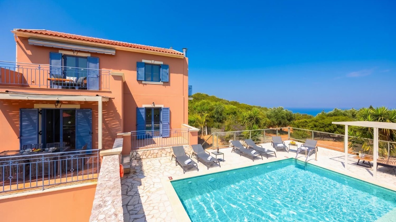 Photo of Outdoor in Mesovounia