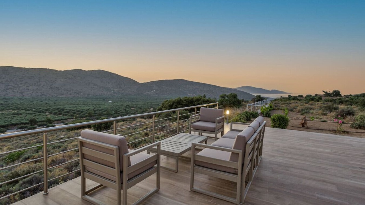 Photo of Patio Balcony in Pefki
