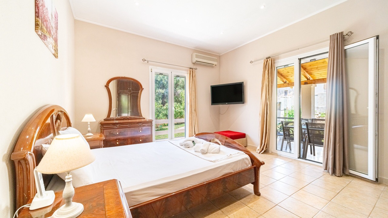 Photo of Bedroom in Chlomatiana