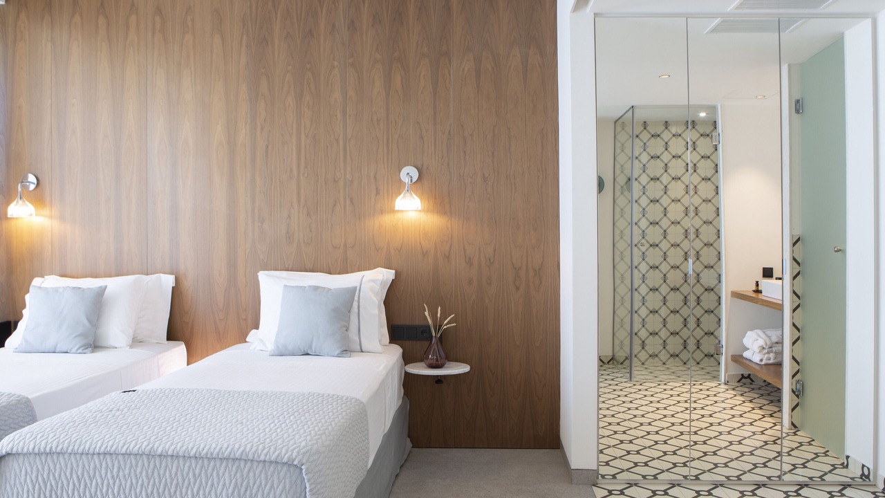Photo of Bedroom in Evgiros