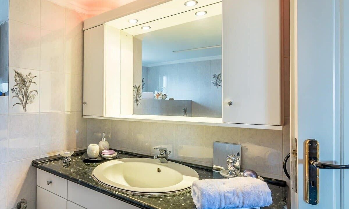 Photo of Bathroom in Polemarchi
