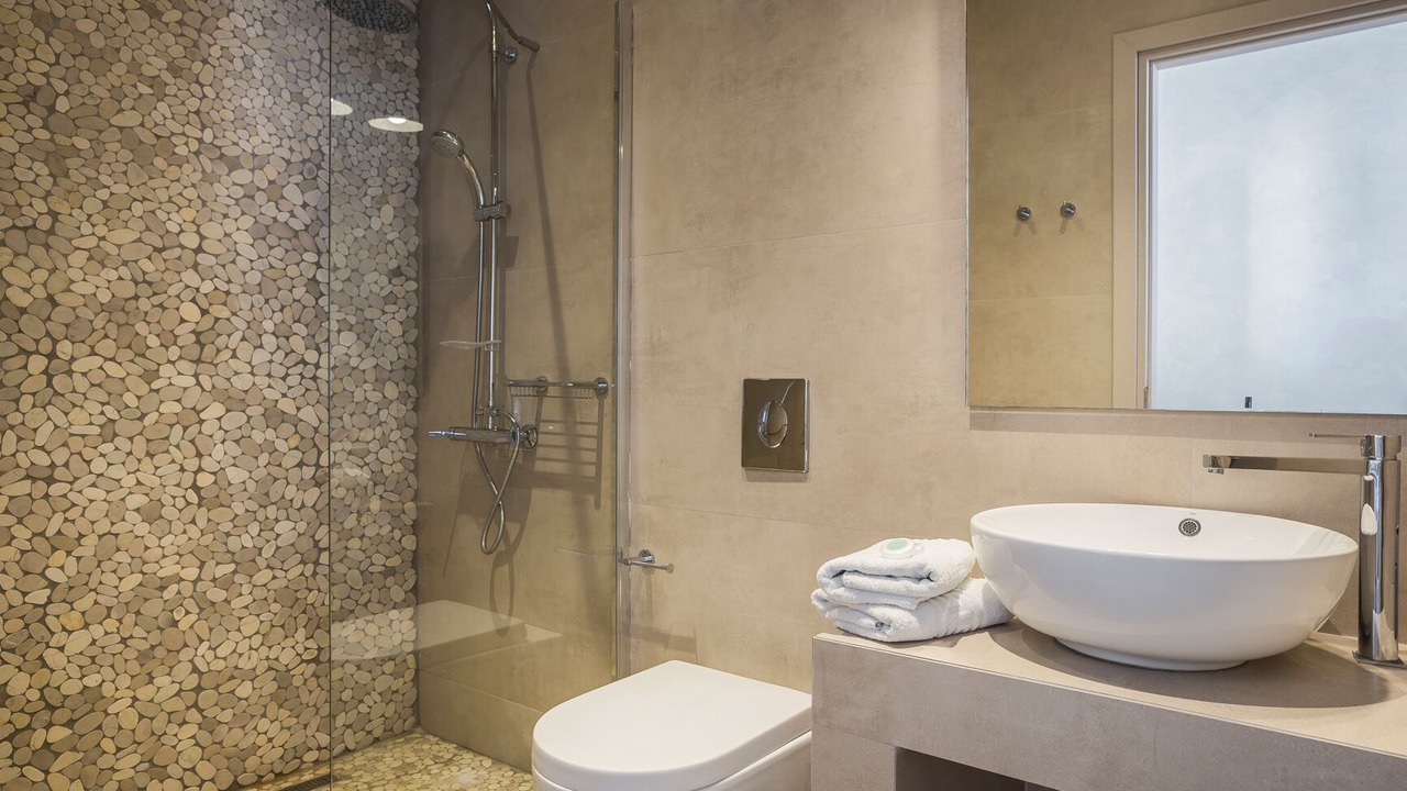 Photo of Bathroom in Leivathos