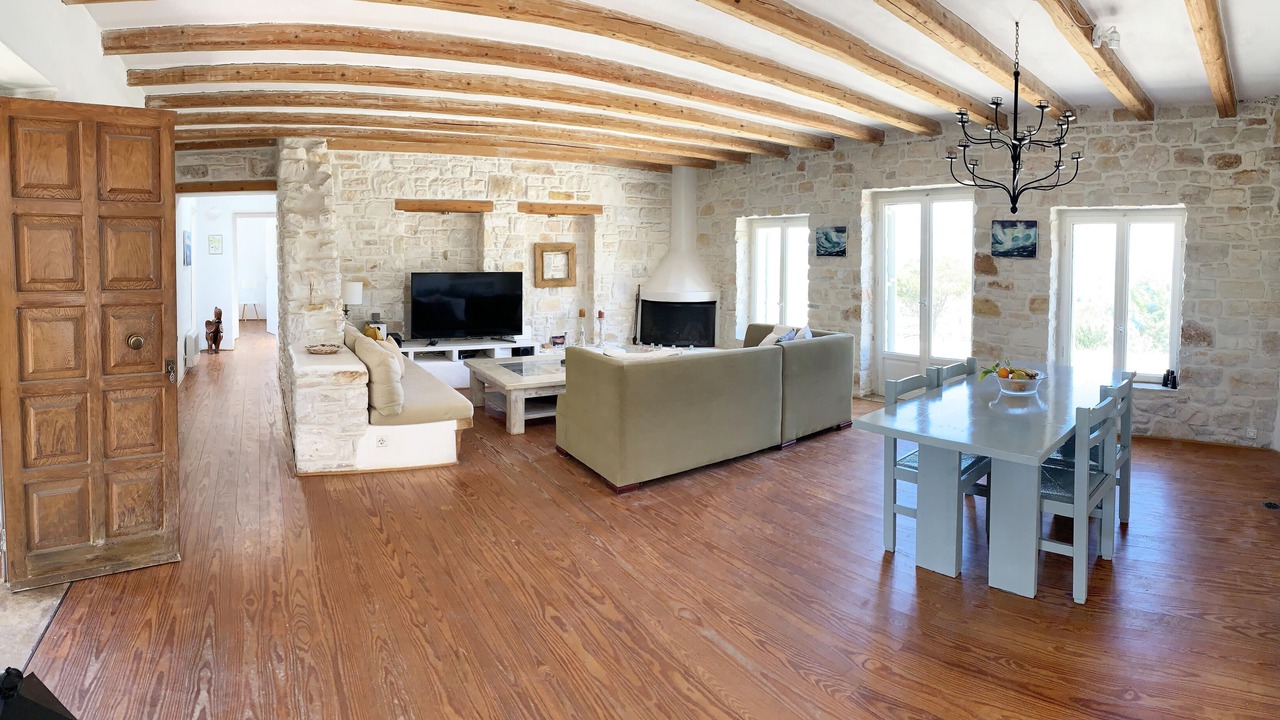 Photo of Livingroom in Ampelas