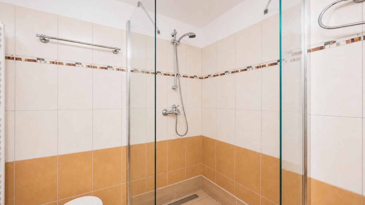 Photo of Bathroom in Lakka