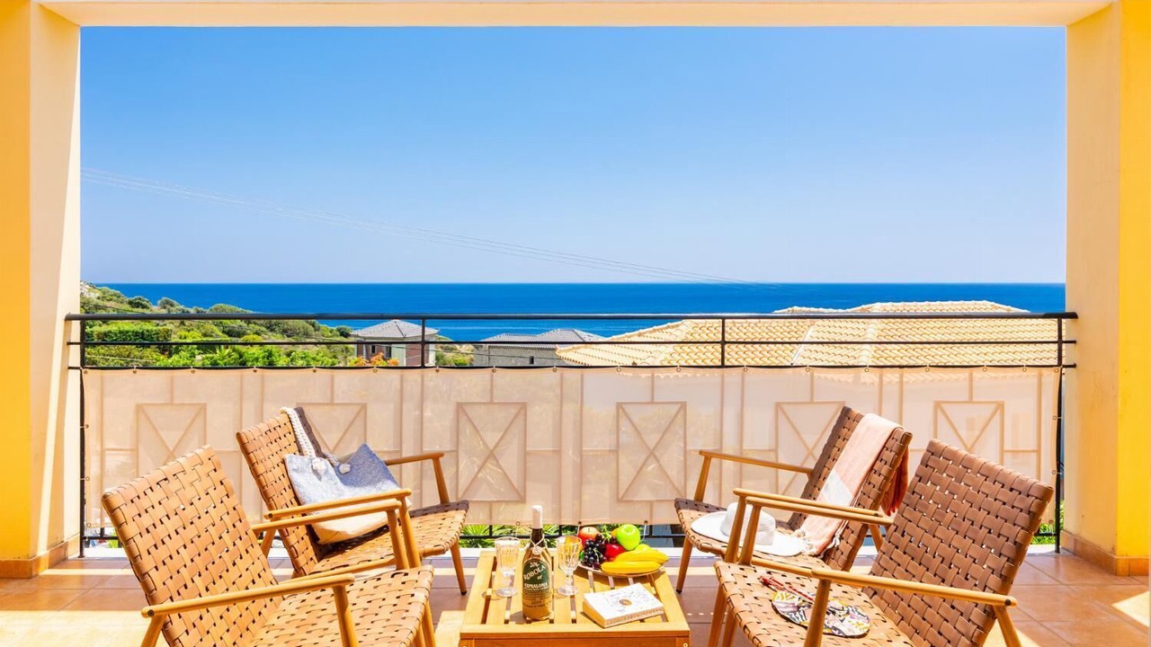 Photo of Patio Balcony in Skala