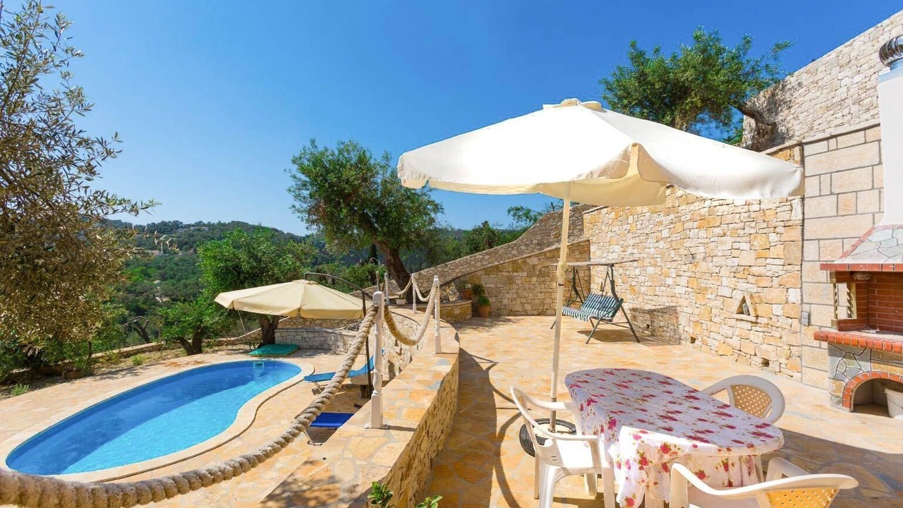 Photo of Outdoor in Koutsi
