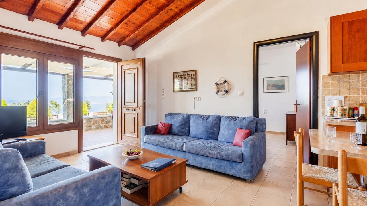Photo of Bedroom in Glossa
