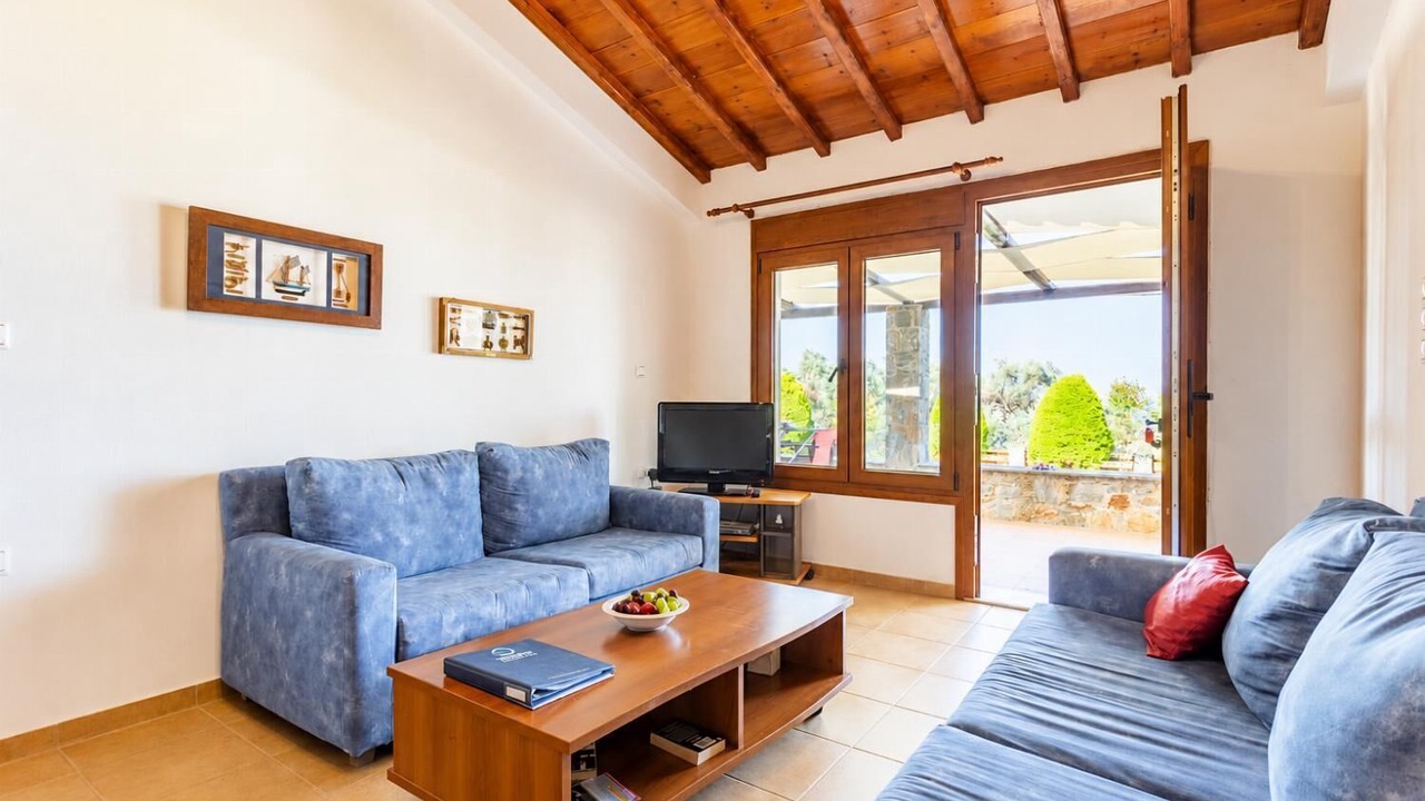 Photo of Bedroom in Glossa