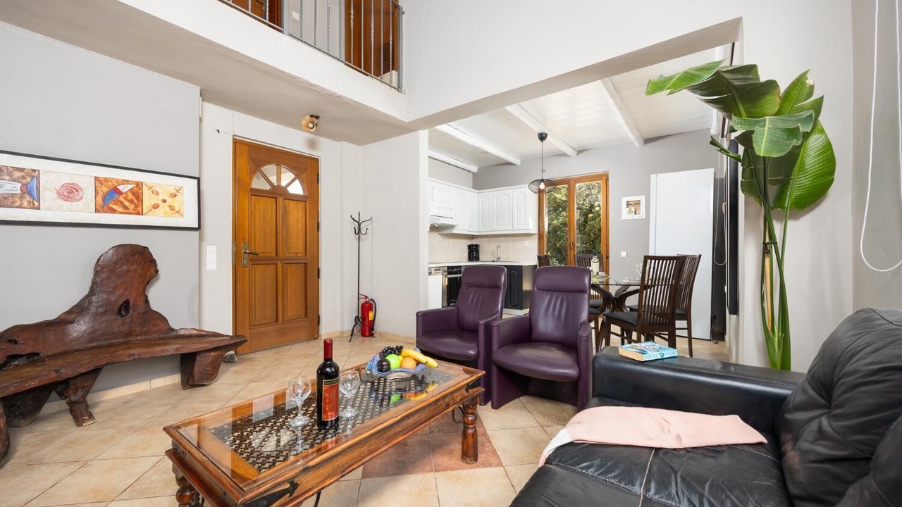 Photo of Livingroom in Megala Chorafia