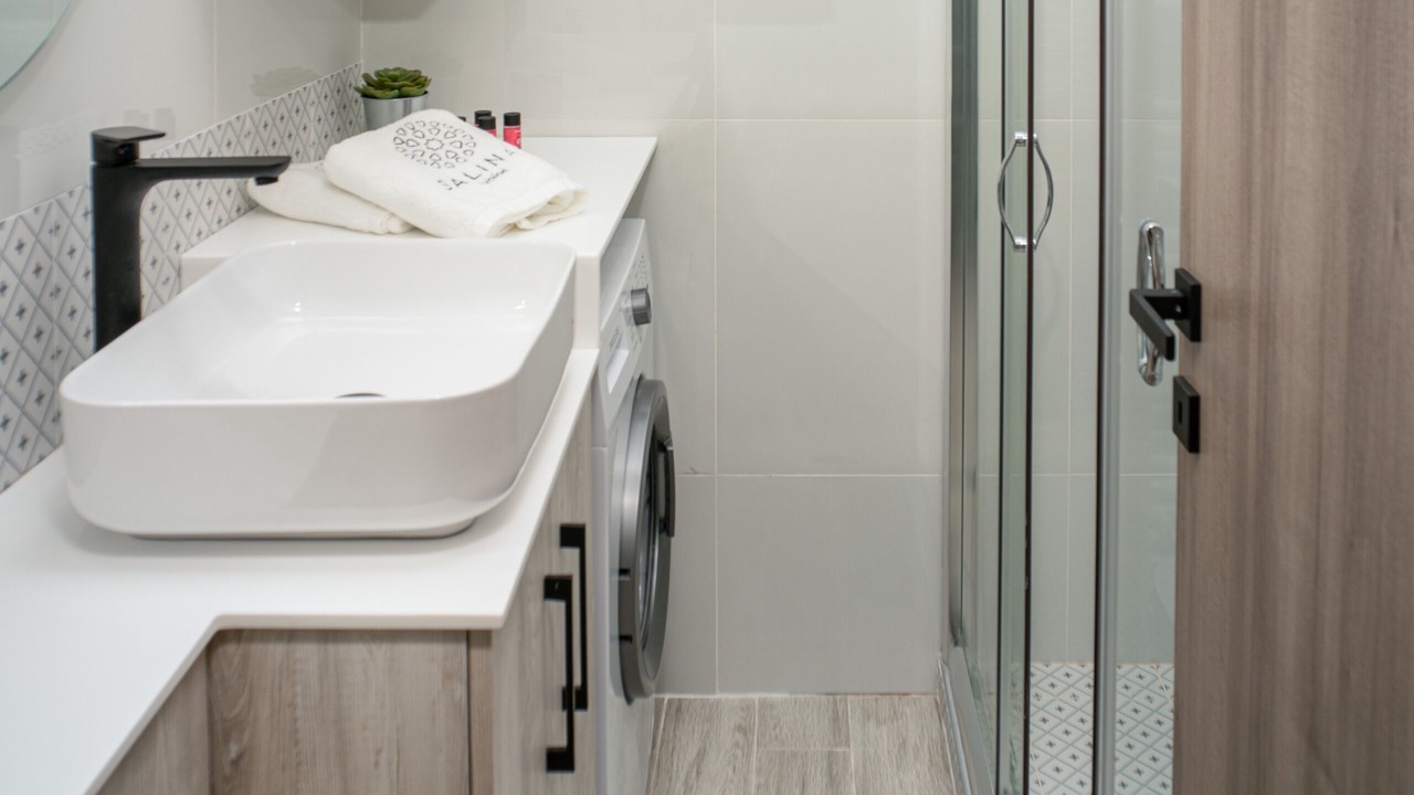 Photo of Bathroom in Volos City Centre