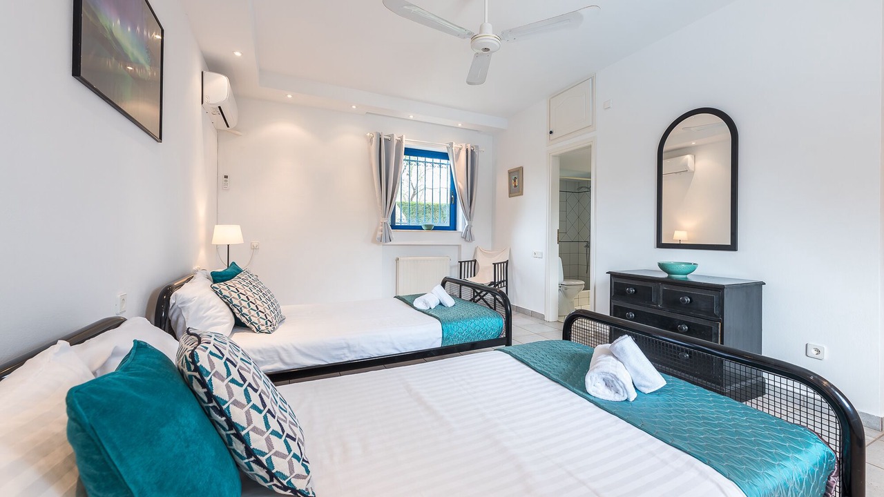 Photo of Bedroom in Lavreotiki