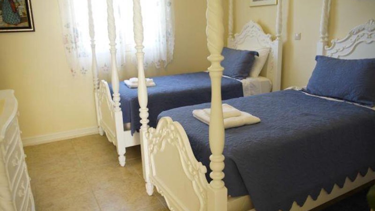 Photo of Bedroom in Adele