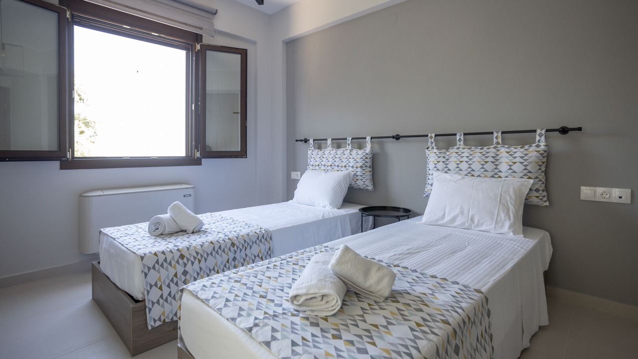 Photo of Bedroom in Maroulas