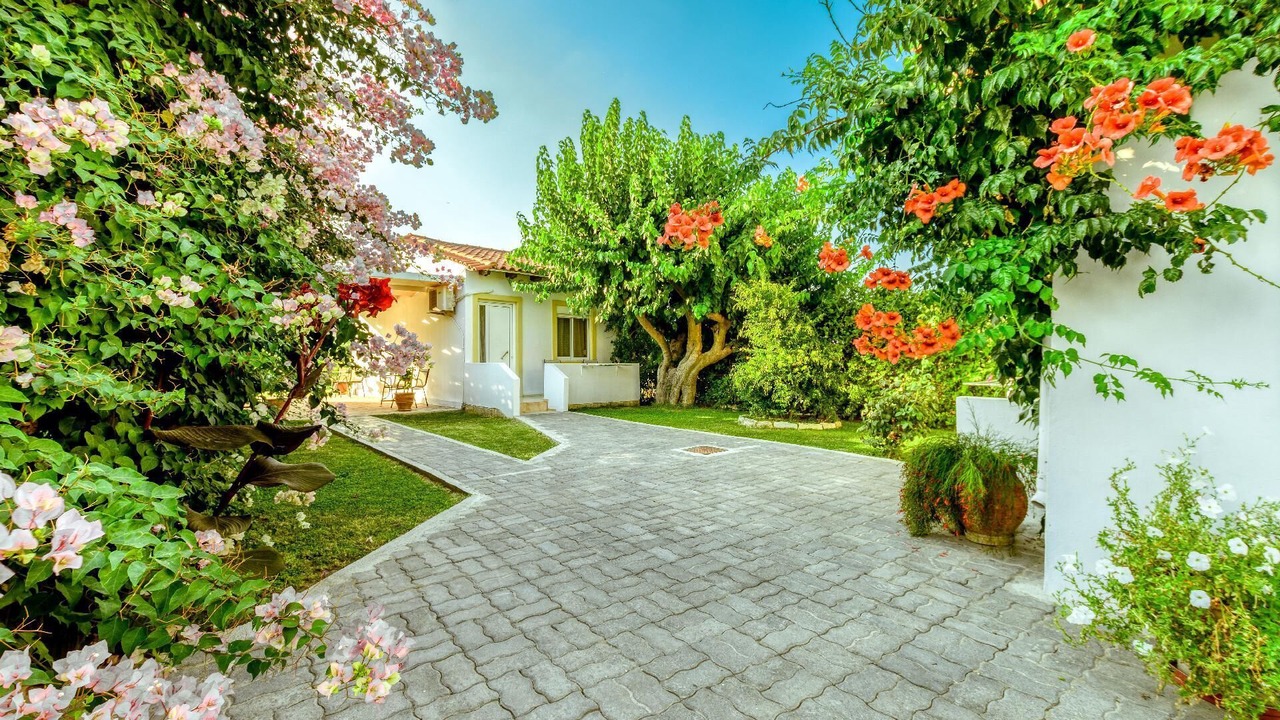Photo of Outdoor in Kalyves