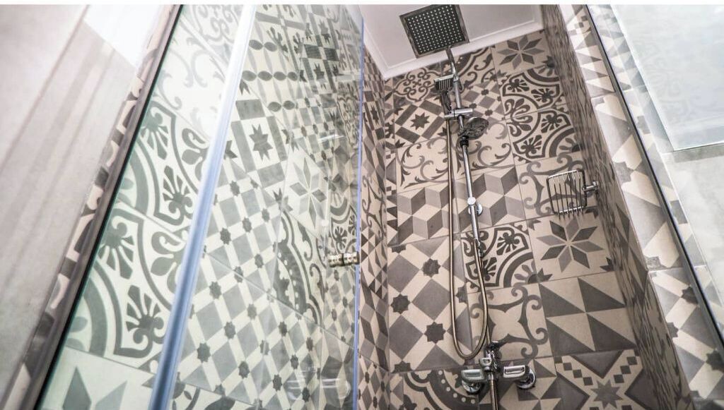 Photo of Bathroom in Gouvai