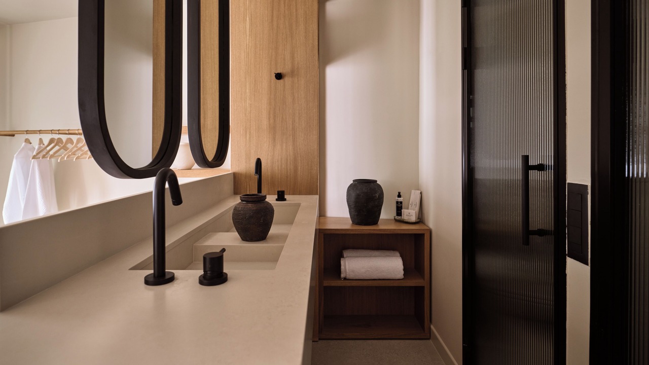 Photo of Bathroom in Elation
