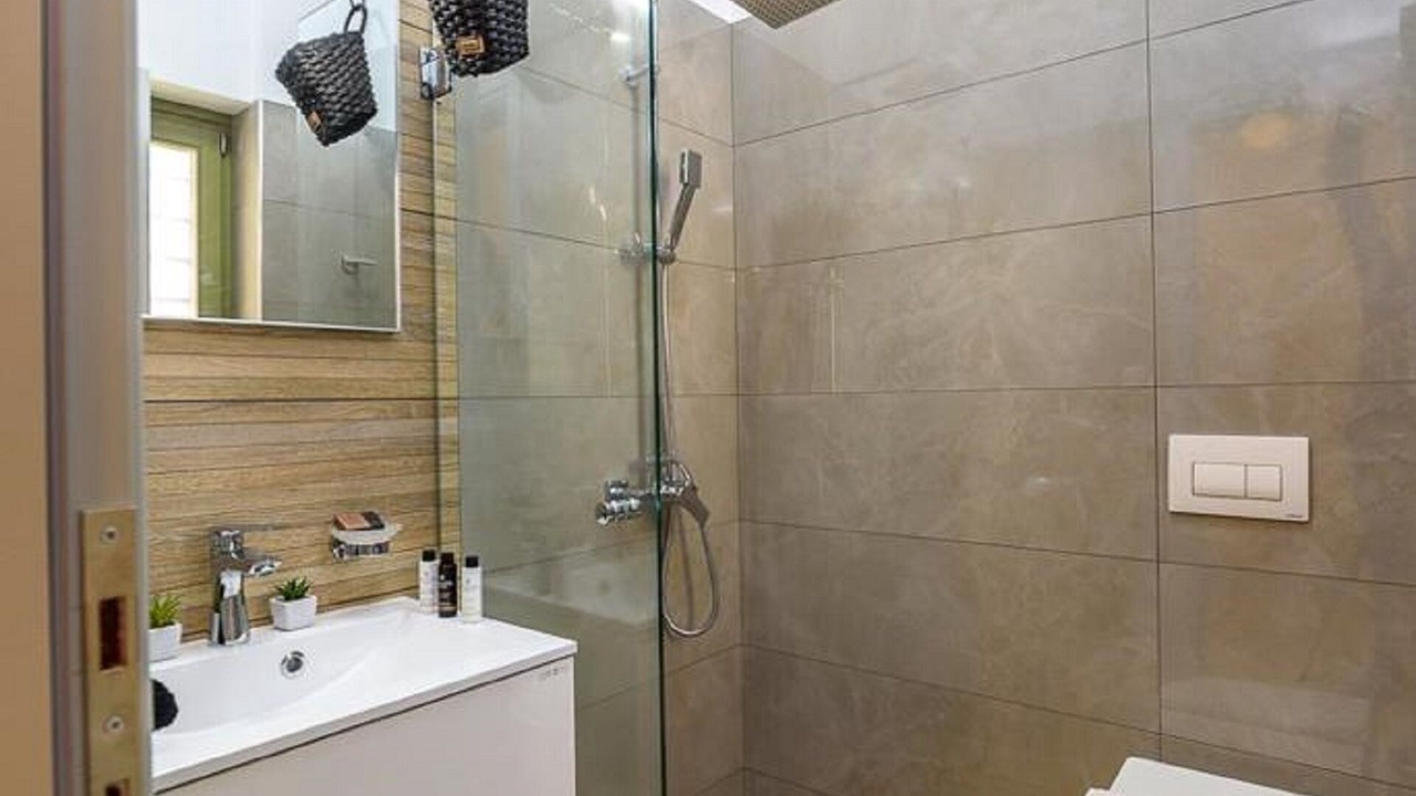 Photo of Bathroom in Kali Vrysi