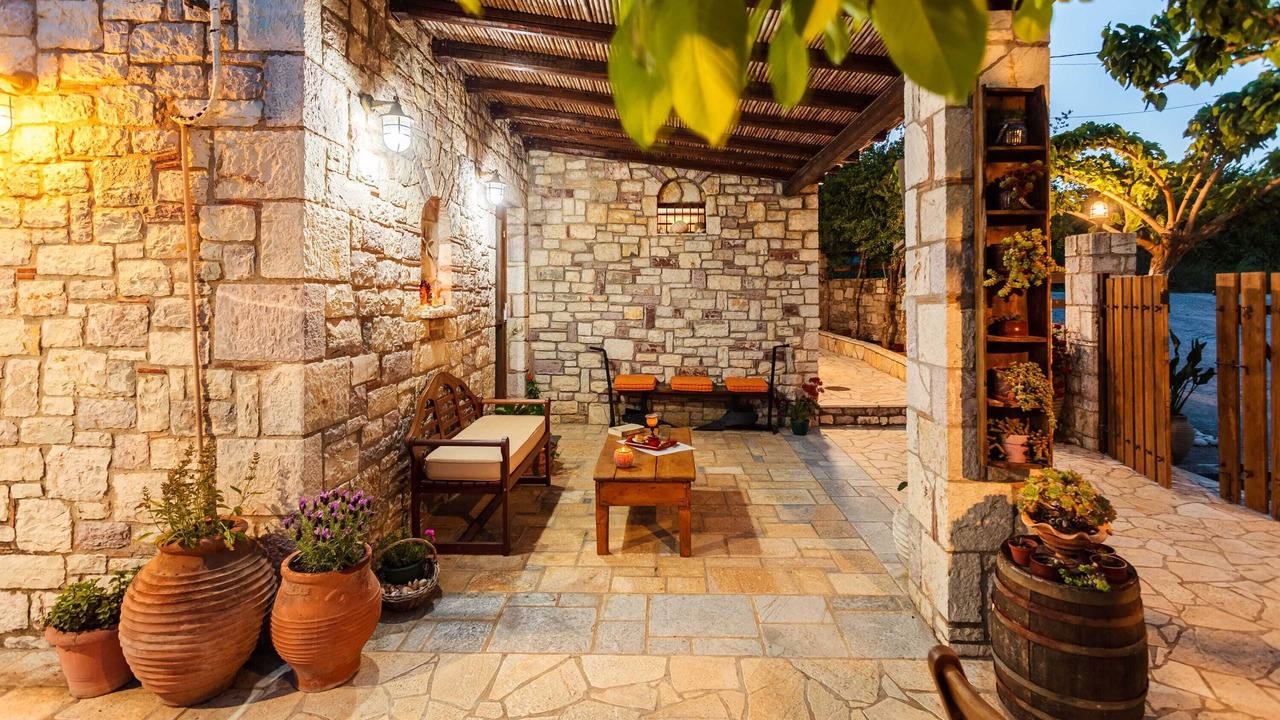 Photo of Outdoor in Messini