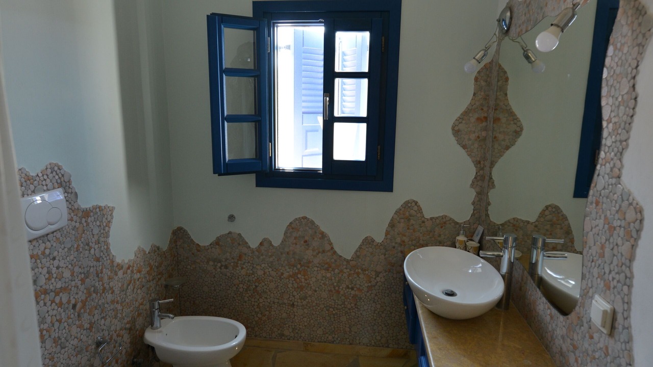 Photo of Bathroom in Lipsoi