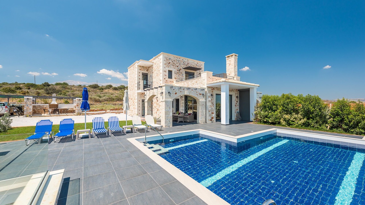 Photo of Outdoor in Douliana