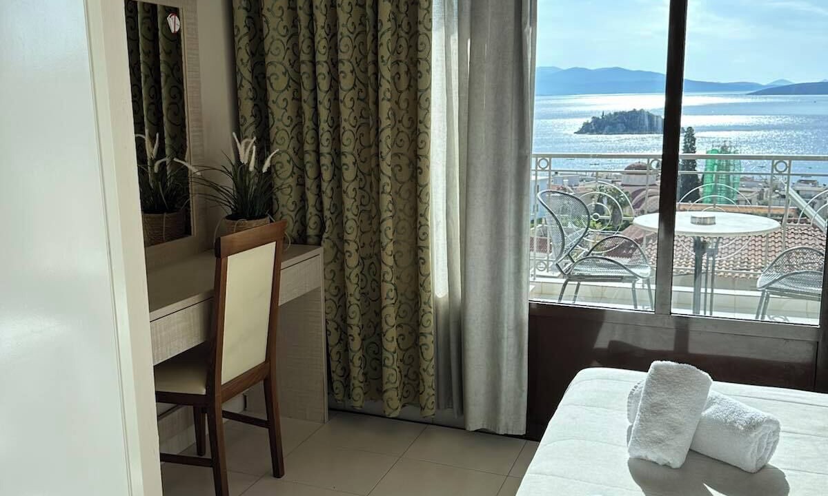 Photo of Bedroom in Tolo