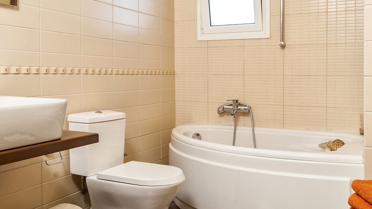 Photo of Bathroom in Kambanion
