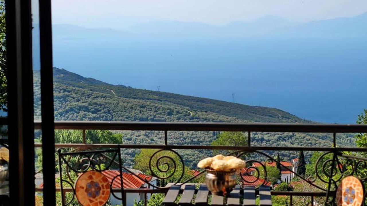 Photo of Patio Balcony in Portaria