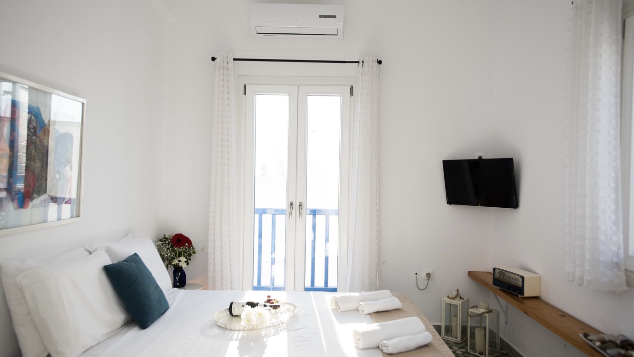 Photo of Bedroom in Mykonos Town
