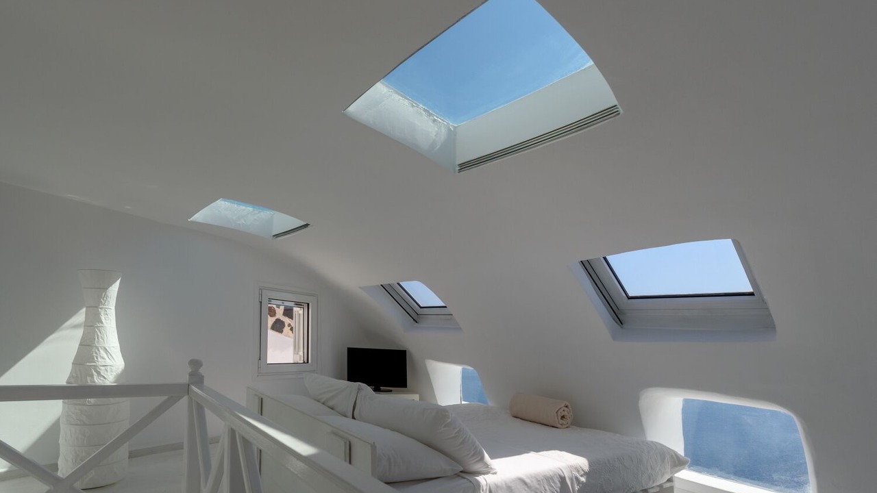 Photo of Bedroom in Oia