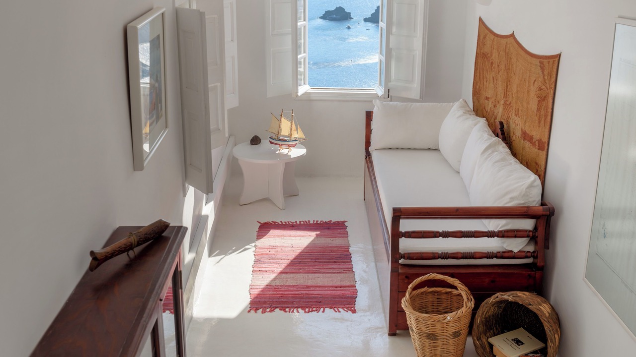 Photo of Bedroom in Oia