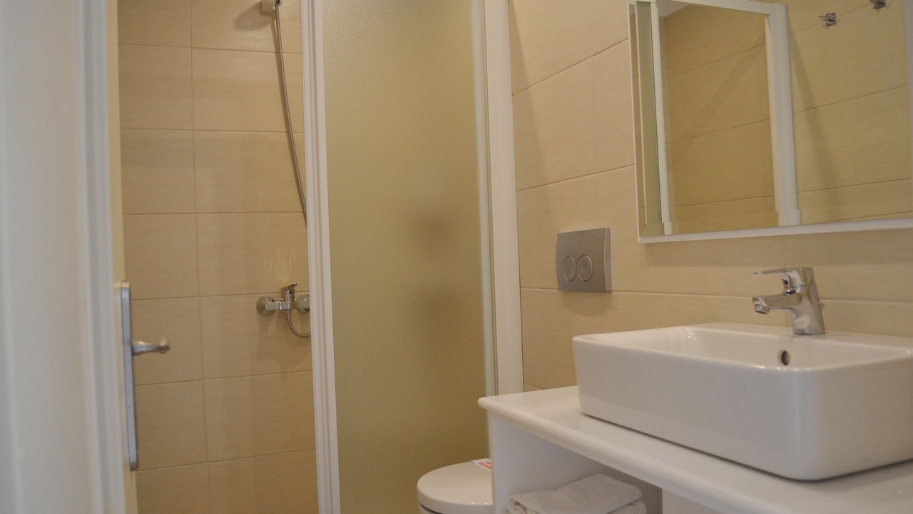 Photo of Bathroom in Ios Town
