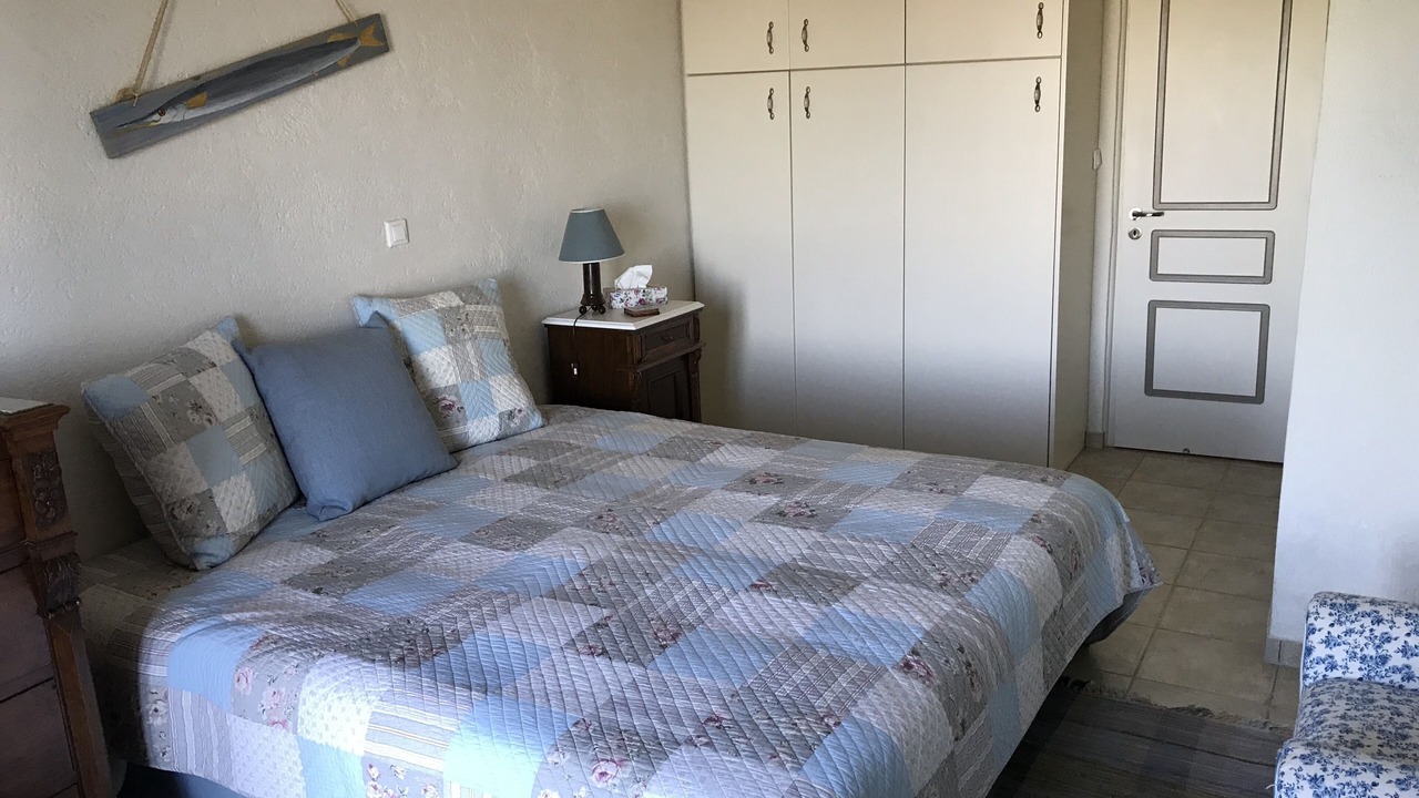 Photo of Bedroom in Kea