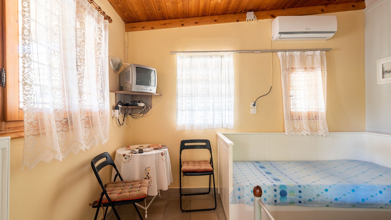 Photo of Bedroom in Vromonerion