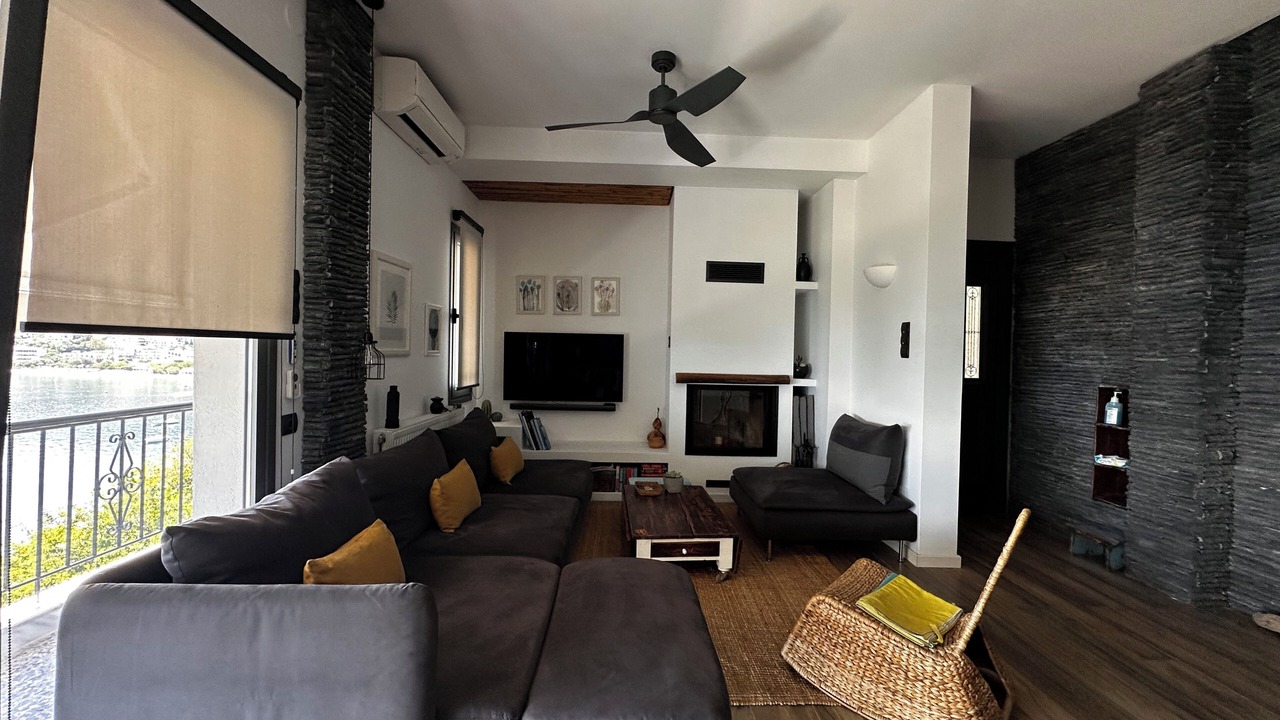Photo of Livingroom in Skiathos Town