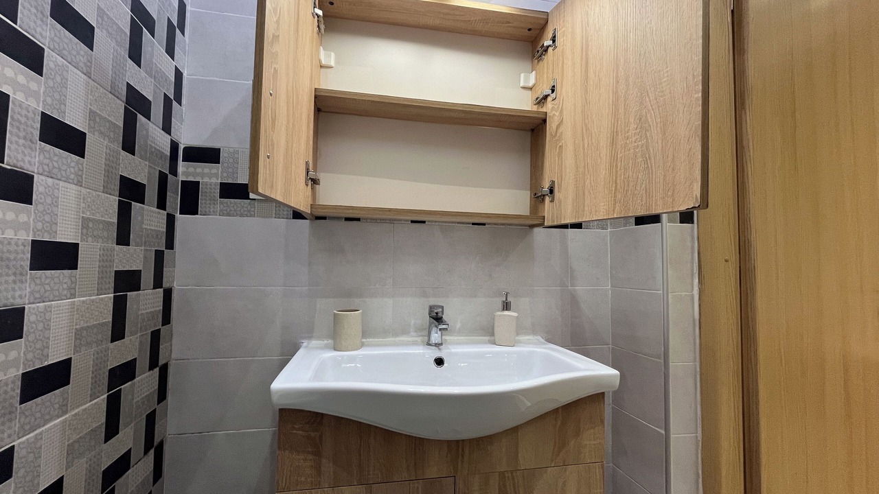 Photo of Bathroom in Mytilene