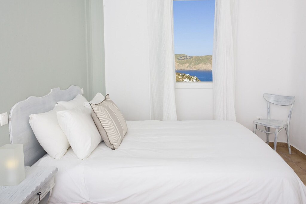 Photo of Bedroom in Panormos