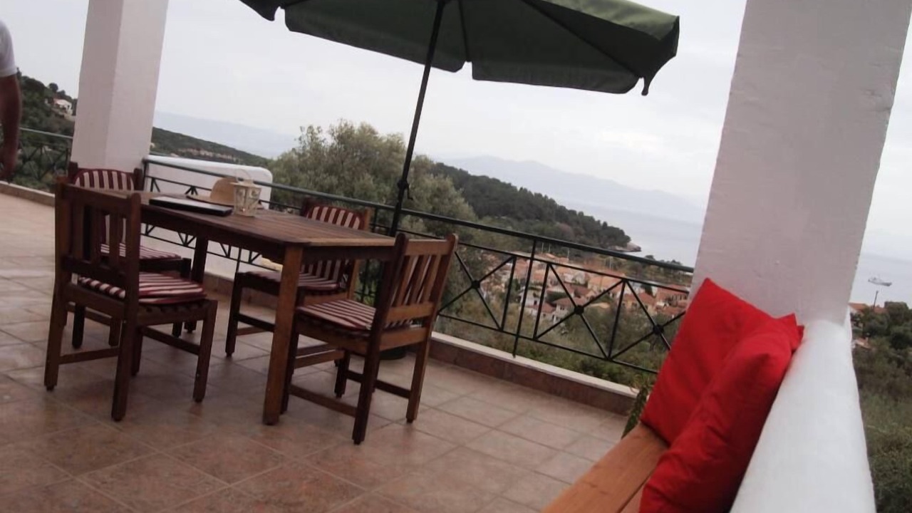 Photo of Others in Gaios