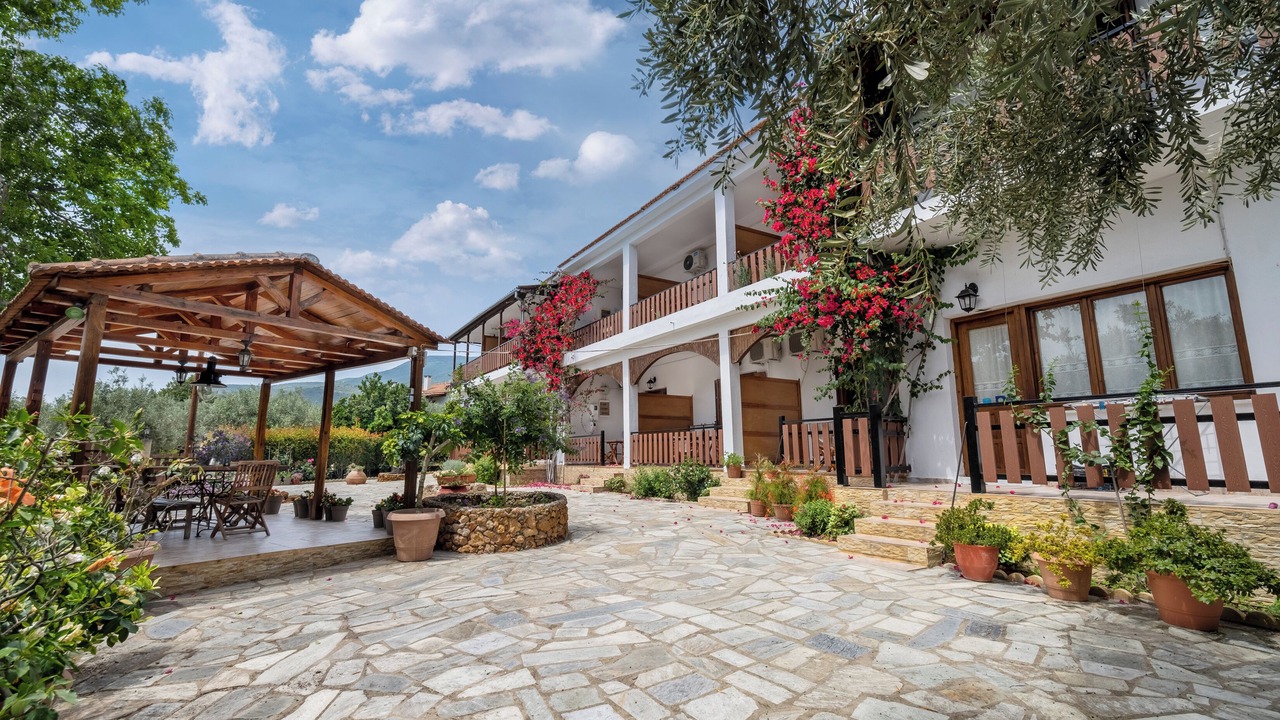 Photo of Outdoor in Koropi