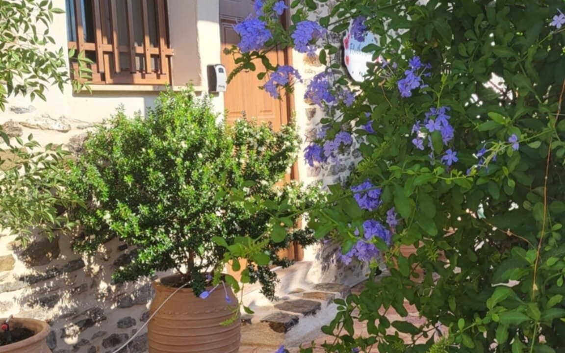 Photo of Outdoor in Karvelas