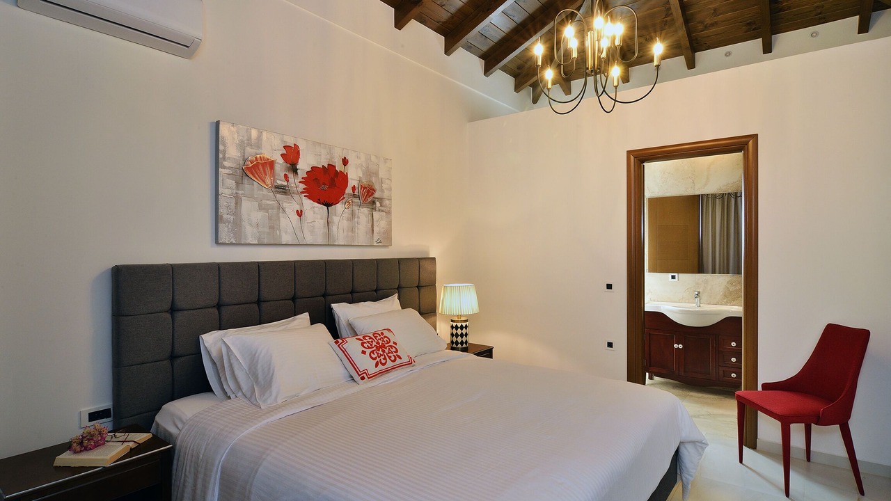 Photo of Bedroom in Karefiliana
