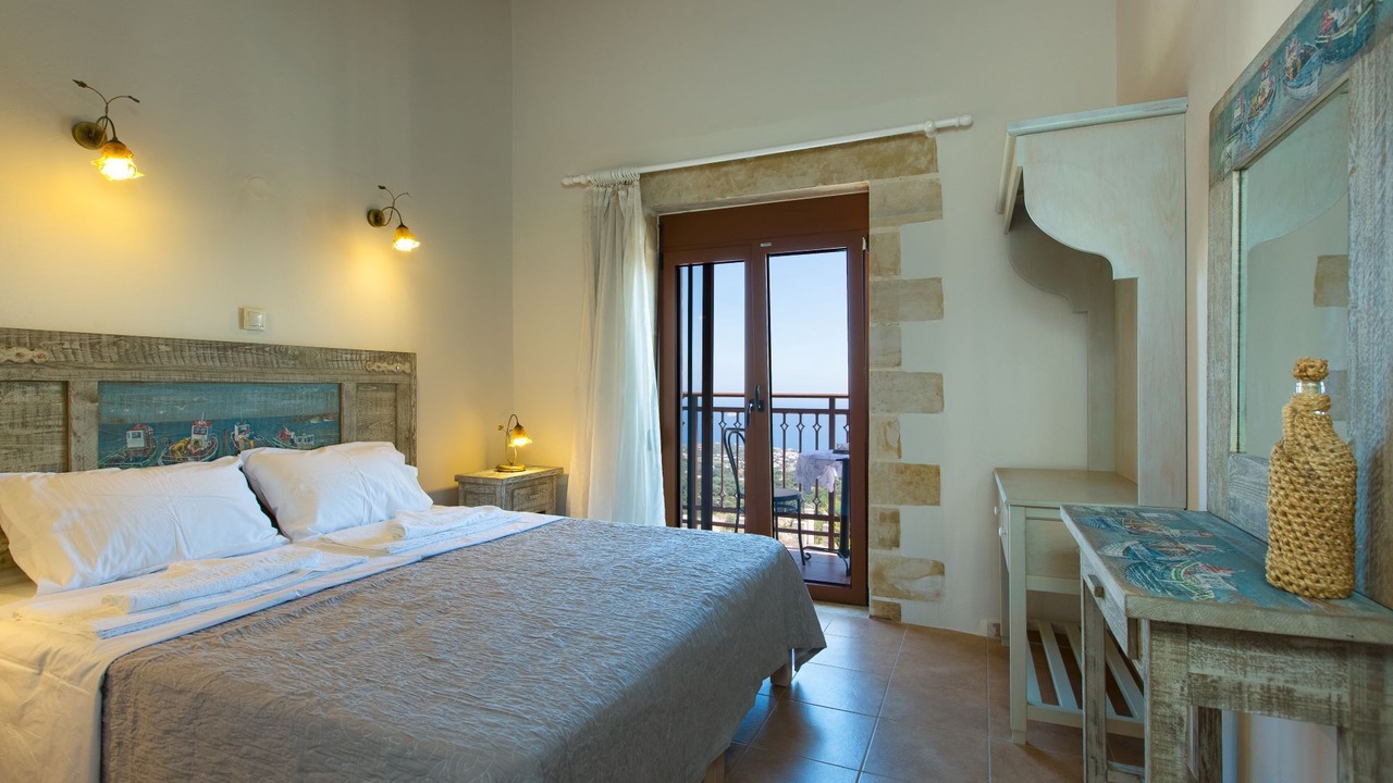 Photo of Bedroom in Kato Valsamonero