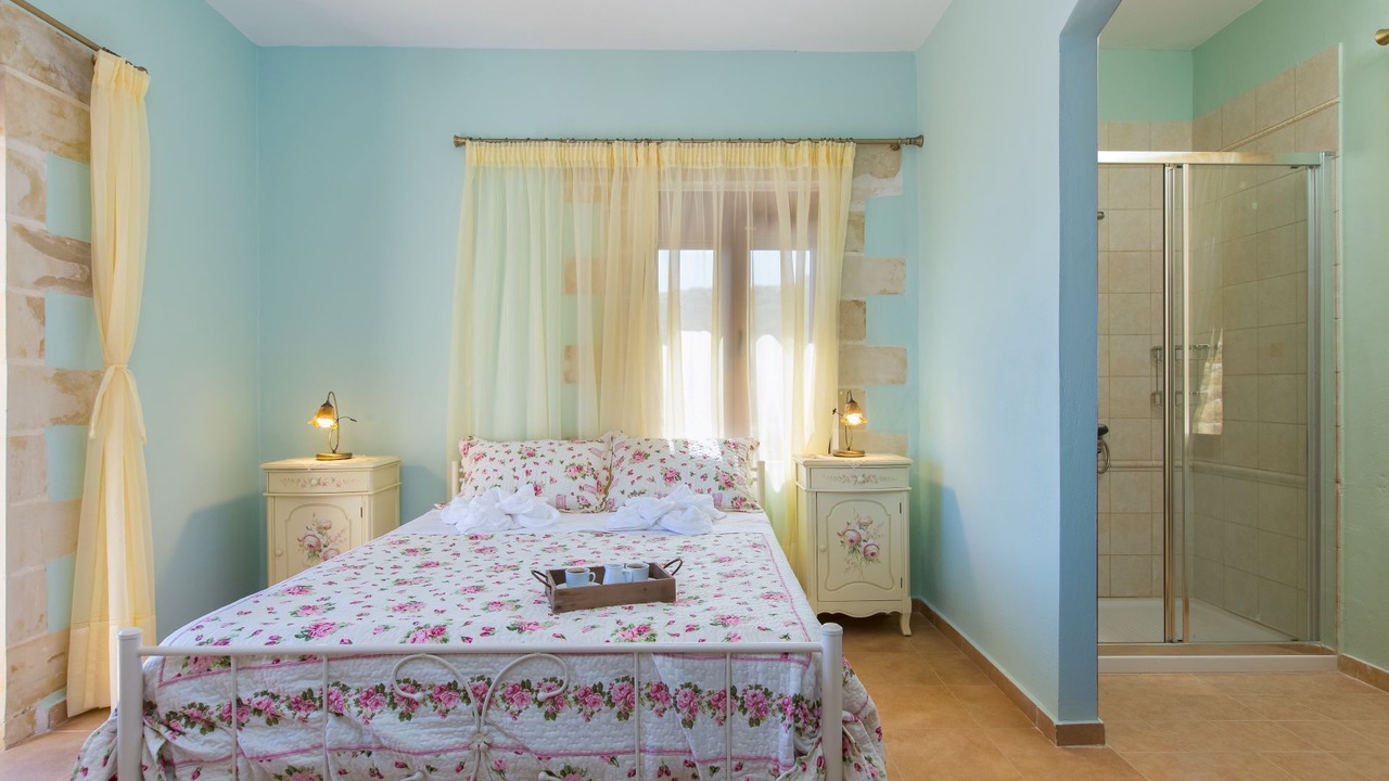 Photo of Bedroom in Kato Valsamonero