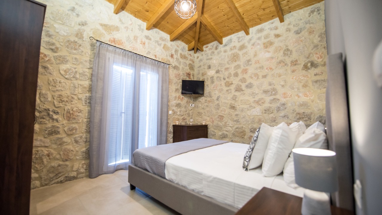 Photo of Bedroom in Peratia