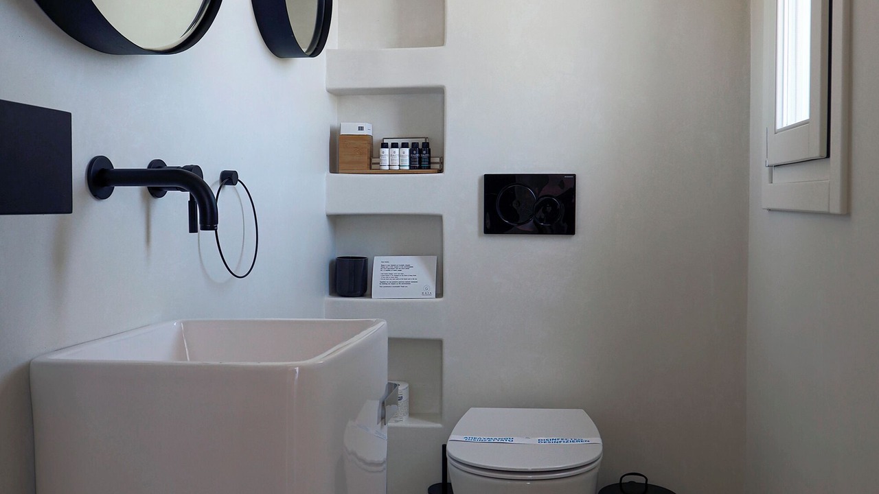 Photo of Bathroom in Maragas