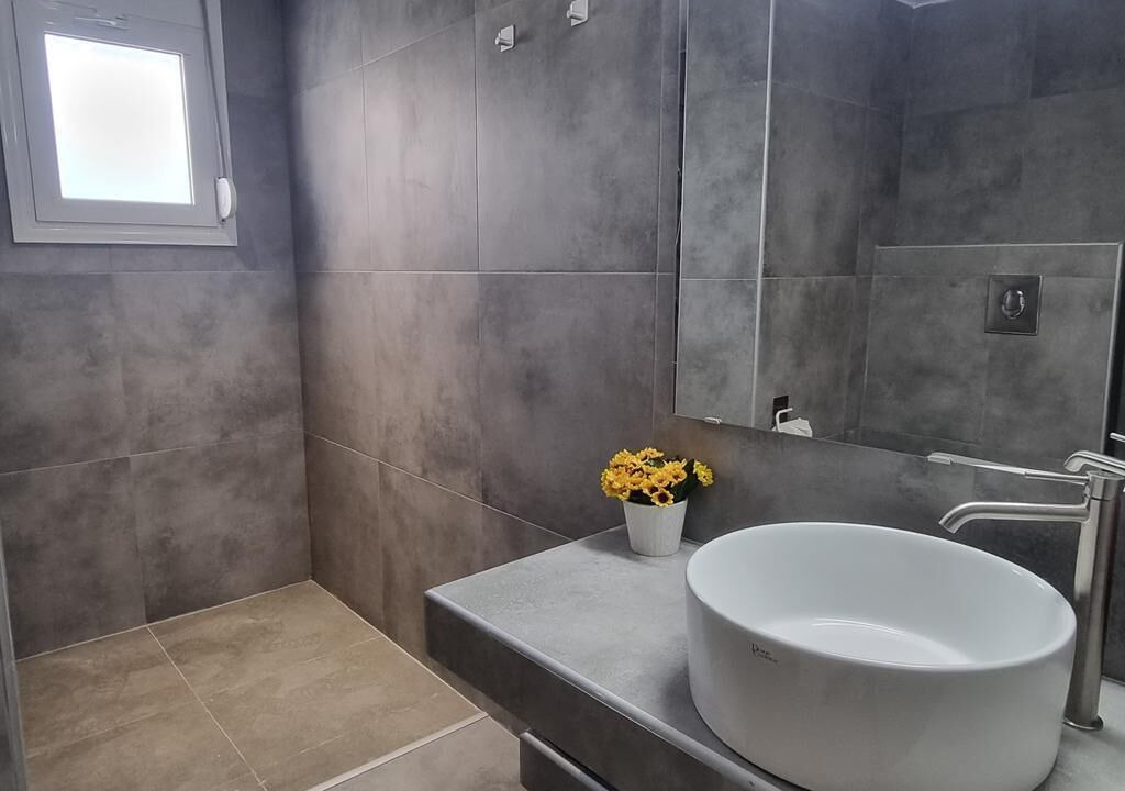 Photo of Bathroom in Lahania